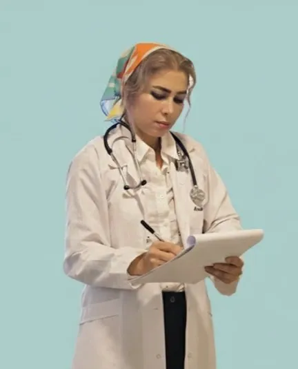 دکتر یکتا محمدی ایروانی متخصص داخلی در کلینیک زخم در تهران پاشنه