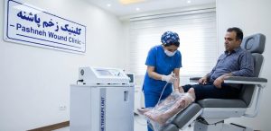 دستگاه پیشرفته تولید گاز اوزون پزشکی برای اوزون تراپی زخم در کلینیک تخصصی پاشنه تهران.